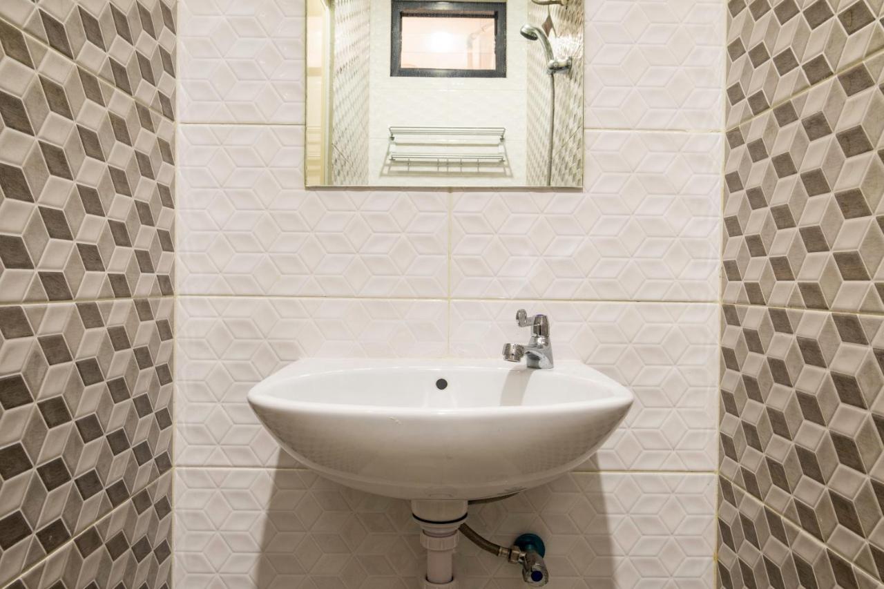 Oyo Life 2673 Rosewood Residence Karawang Zewnętrze zdjęcie