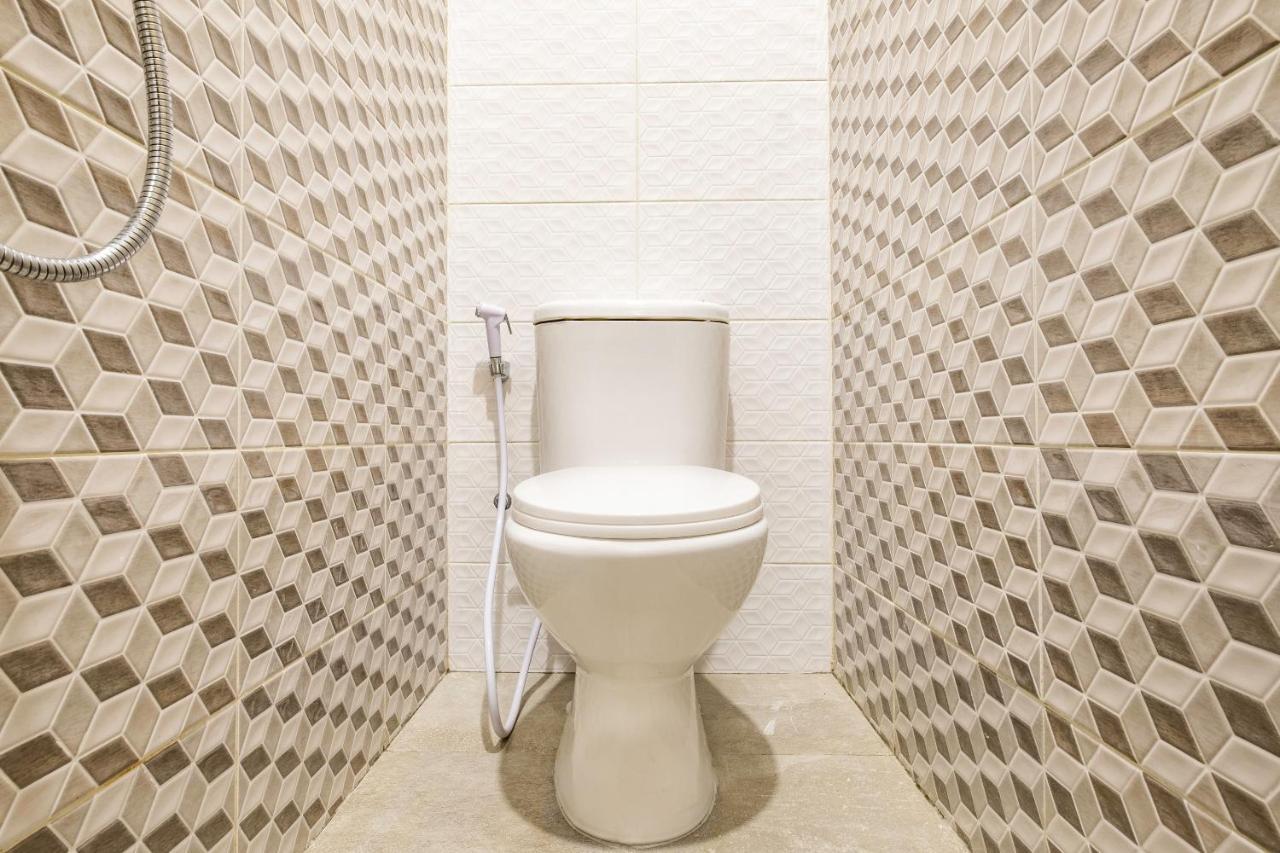 Oyo Life 2673 Rosewood Residence Karawang Zewnętrze zdjęcie
